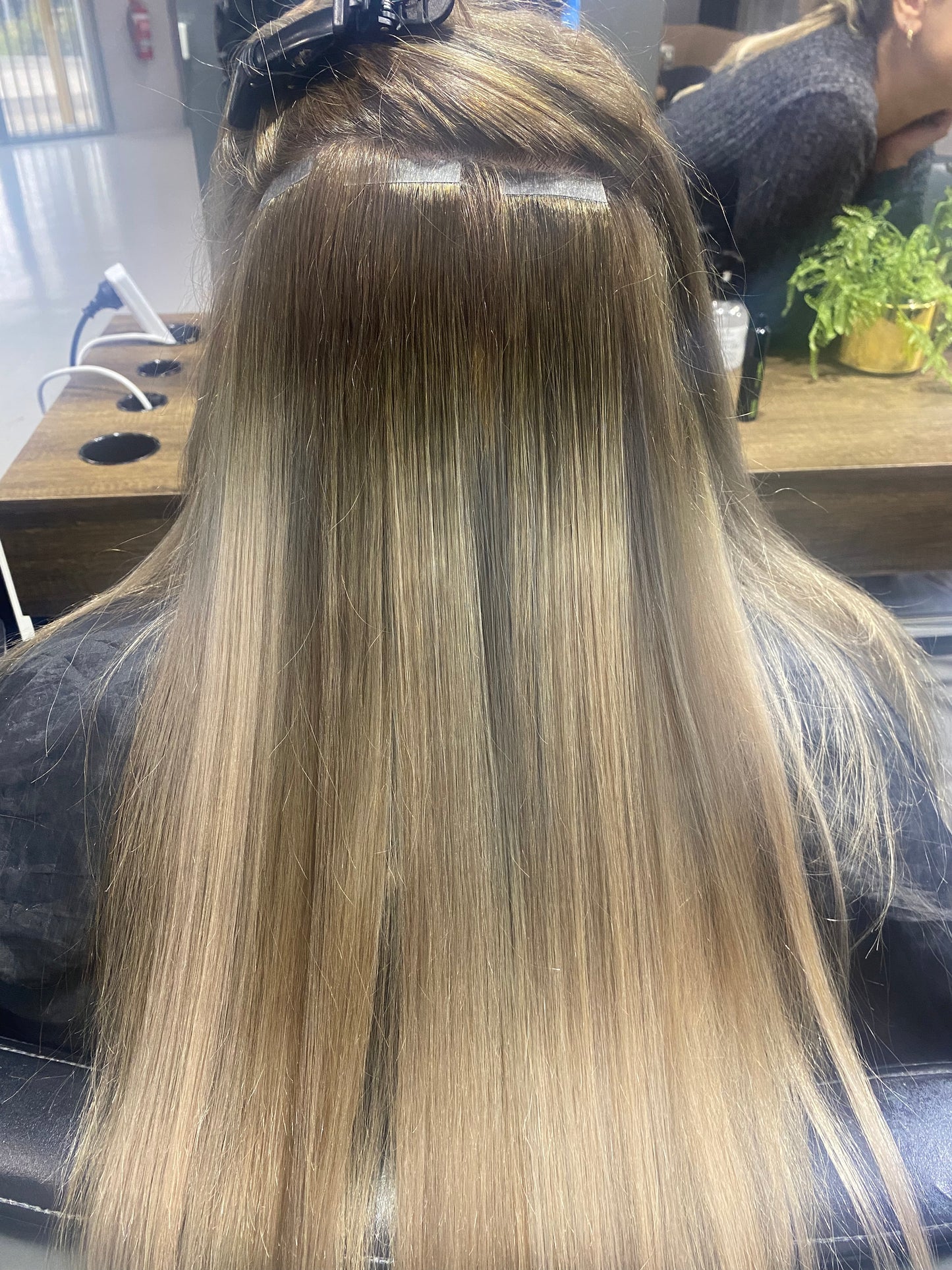OMBRE 20" TAPE HAIR EXTENSIONS BROWNS